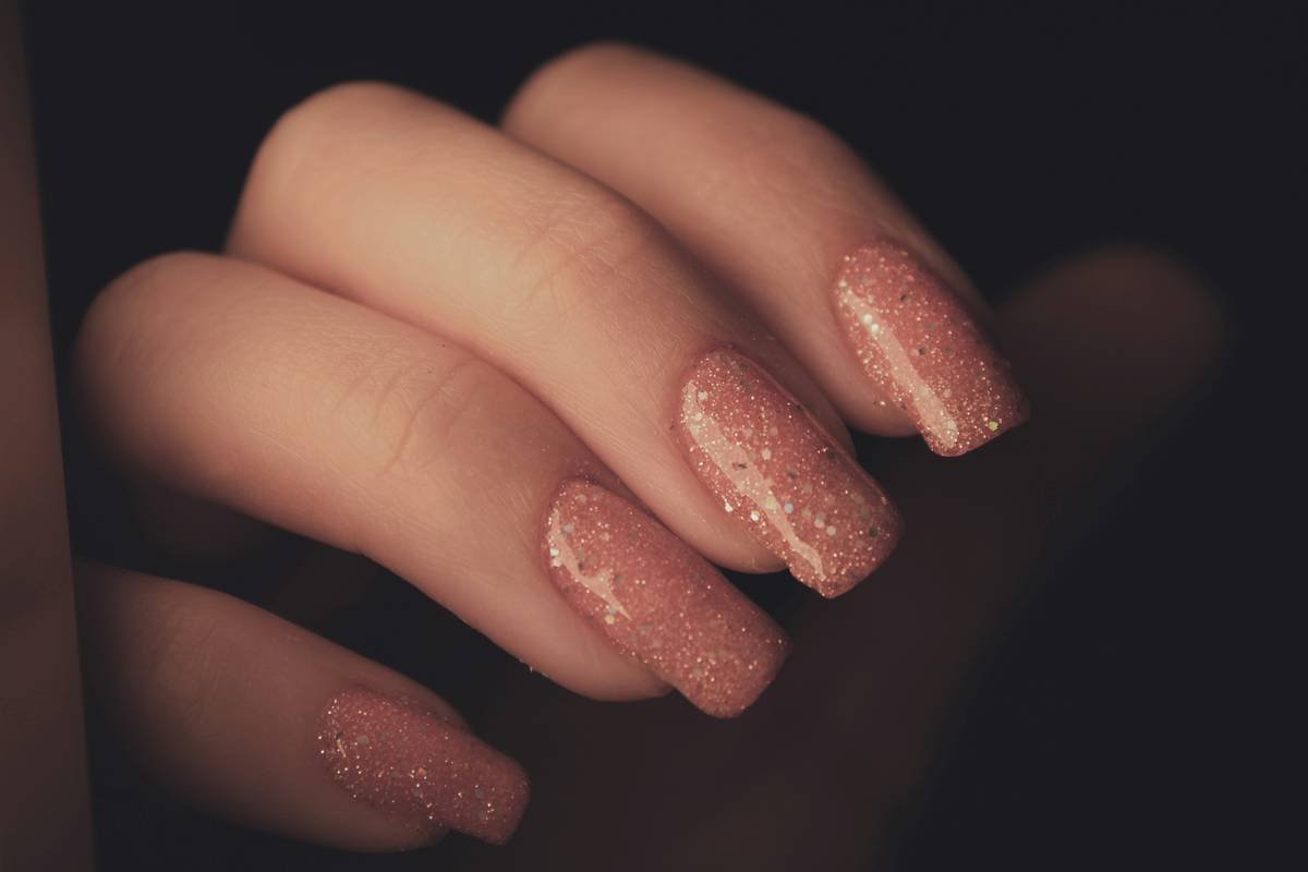 Why Your Nail Art Keeps Chipping (and How a Nail Surface Cleaner Fixes It)