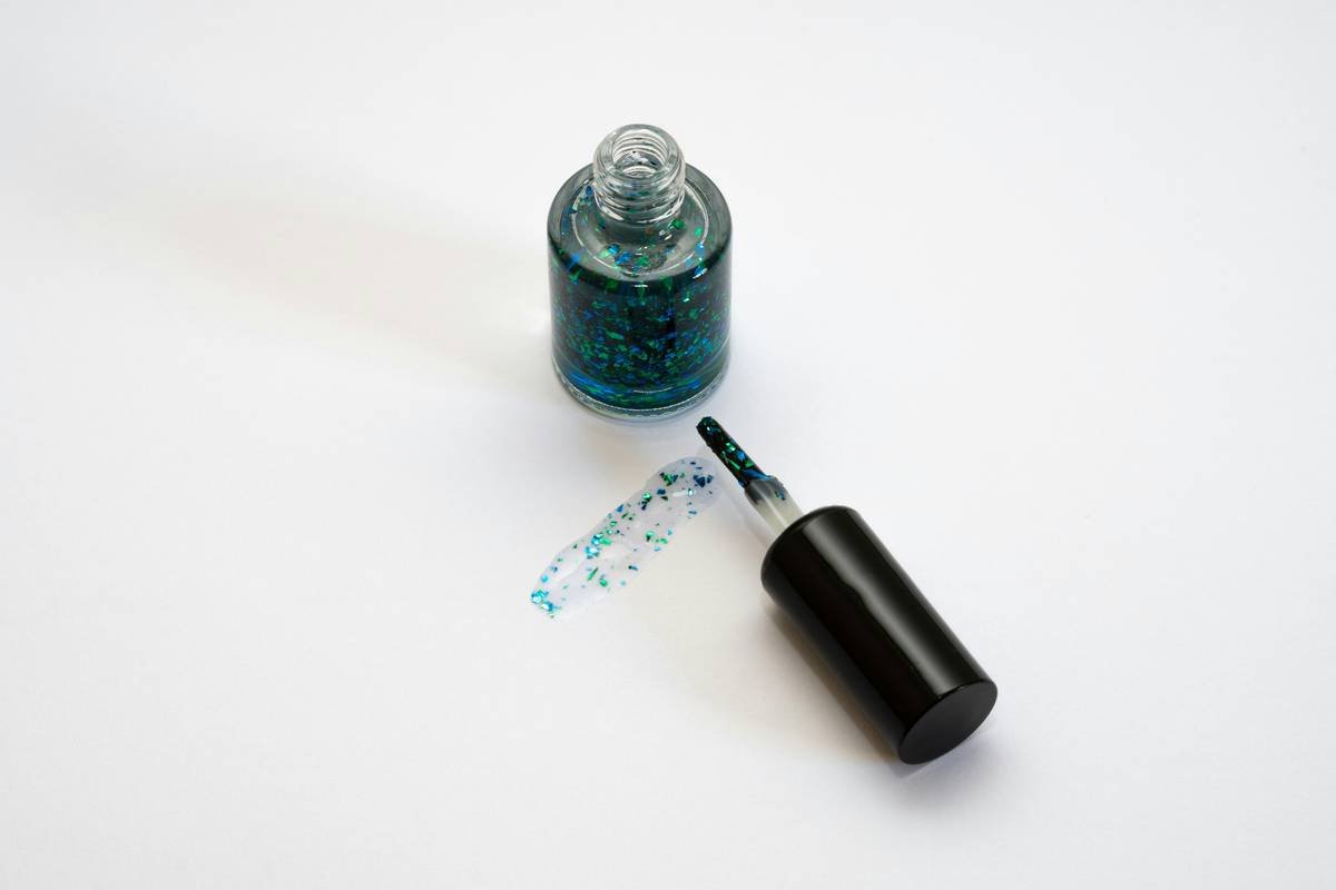 What Is Nail Prep Liquid? (And Why Your Manicure Fails Without It)